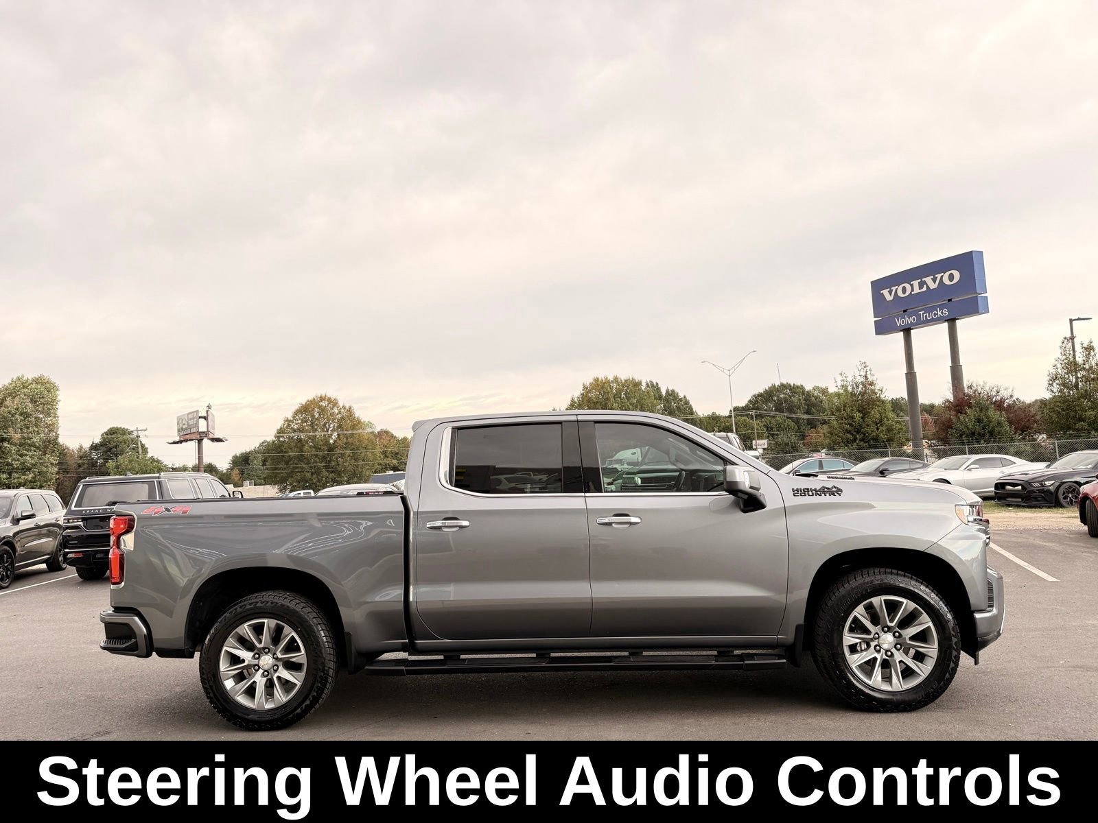 Used 2022 Chevrolet Silverado 1500 High Country w/ LPO, Dark Essentials Package image 10