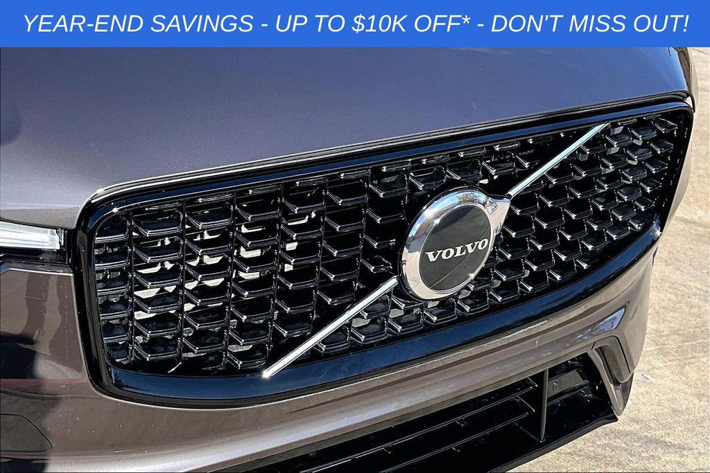 Used 2025 Volvo XC60 B5 Core w/ Protection Package Premier image 36