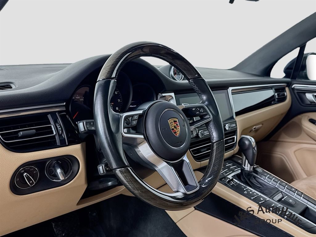 Used 2021 Porsche Macan image 9