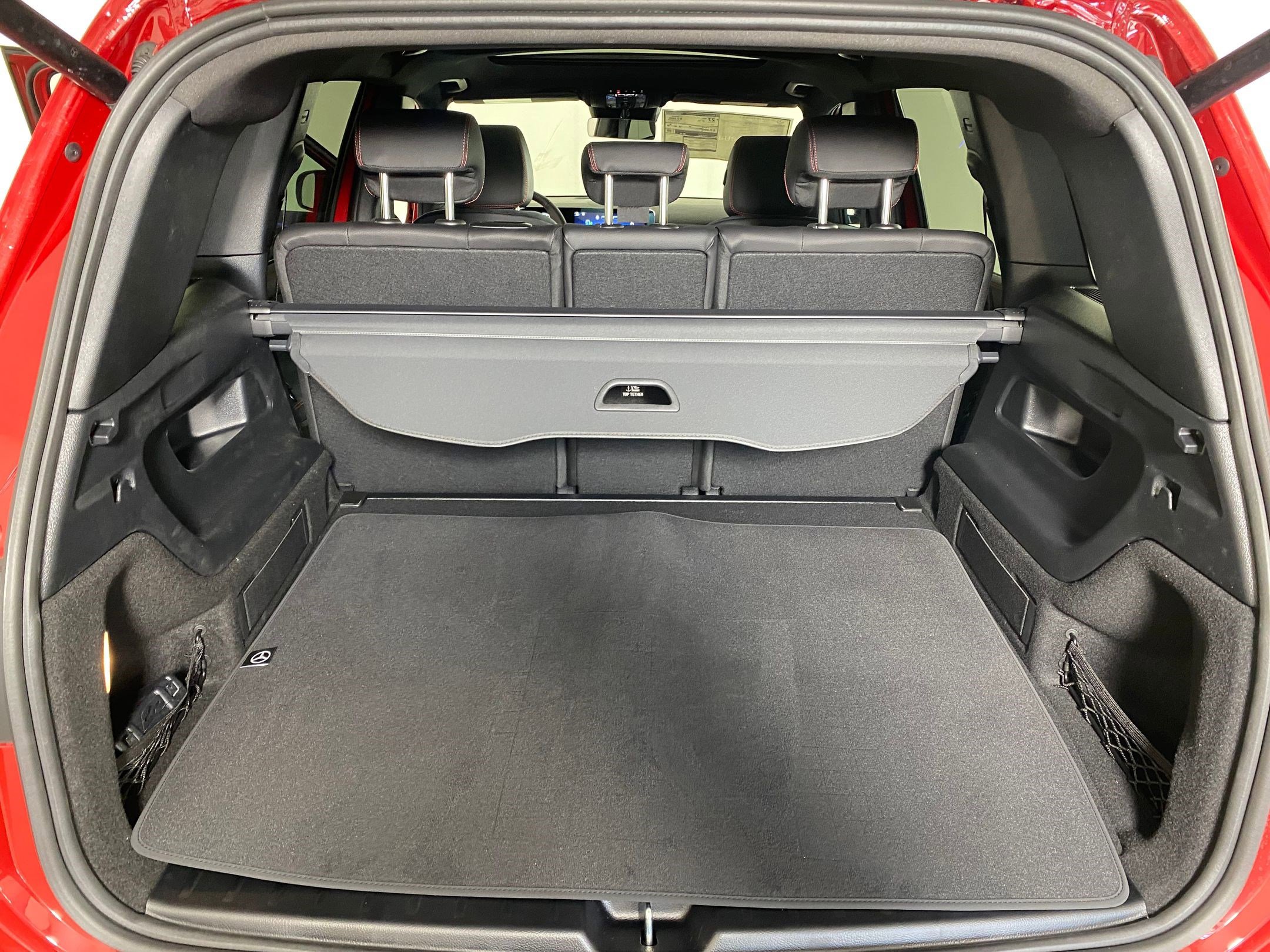 Used 2026 Mercedes-Benz GLB 250 4MATIC image 26