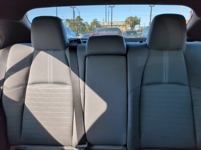 Used 2025 Toyota Corolla SE w/ SE Premium Package FWD image 23