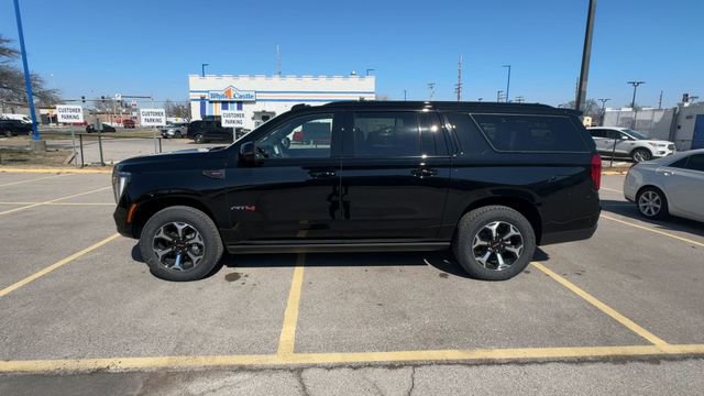 New 2026 GMC Yukon XL AT4 w/ AT4 Premium Plus Package image 5