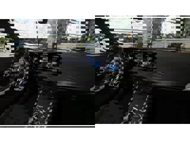 New 2026 BMW 330i Sedan w/ M Sport Package image 14