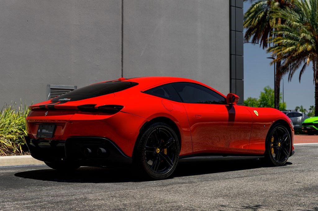 Used 2022 Ferrari Roma RWD image 40