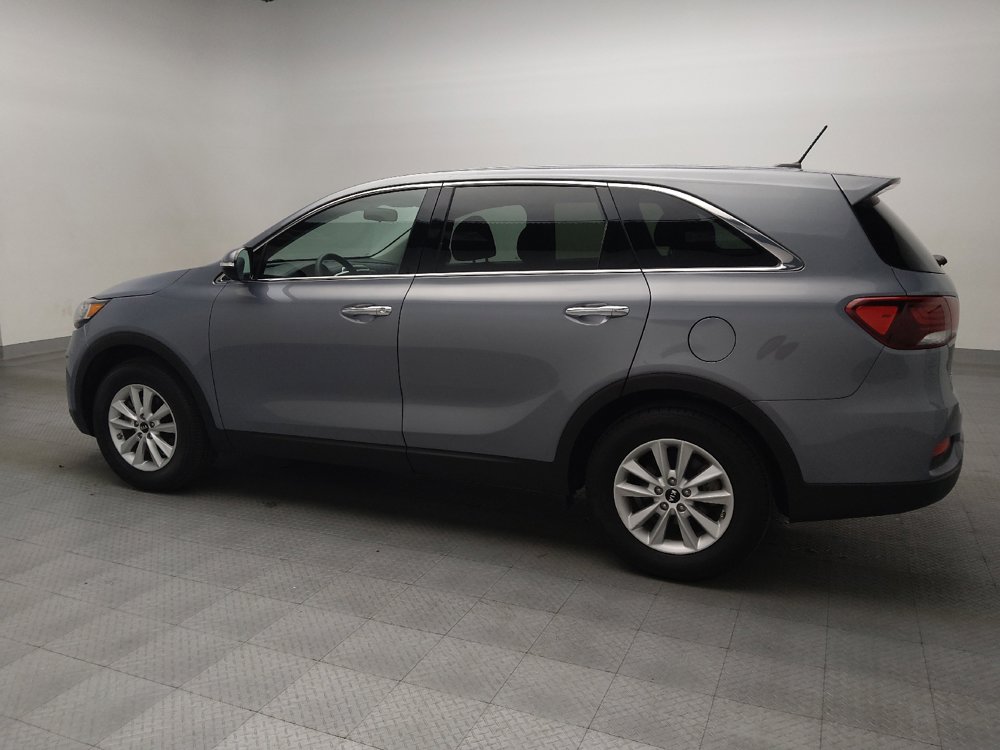 Used 2020 Kia Sorento LX FWD image 3