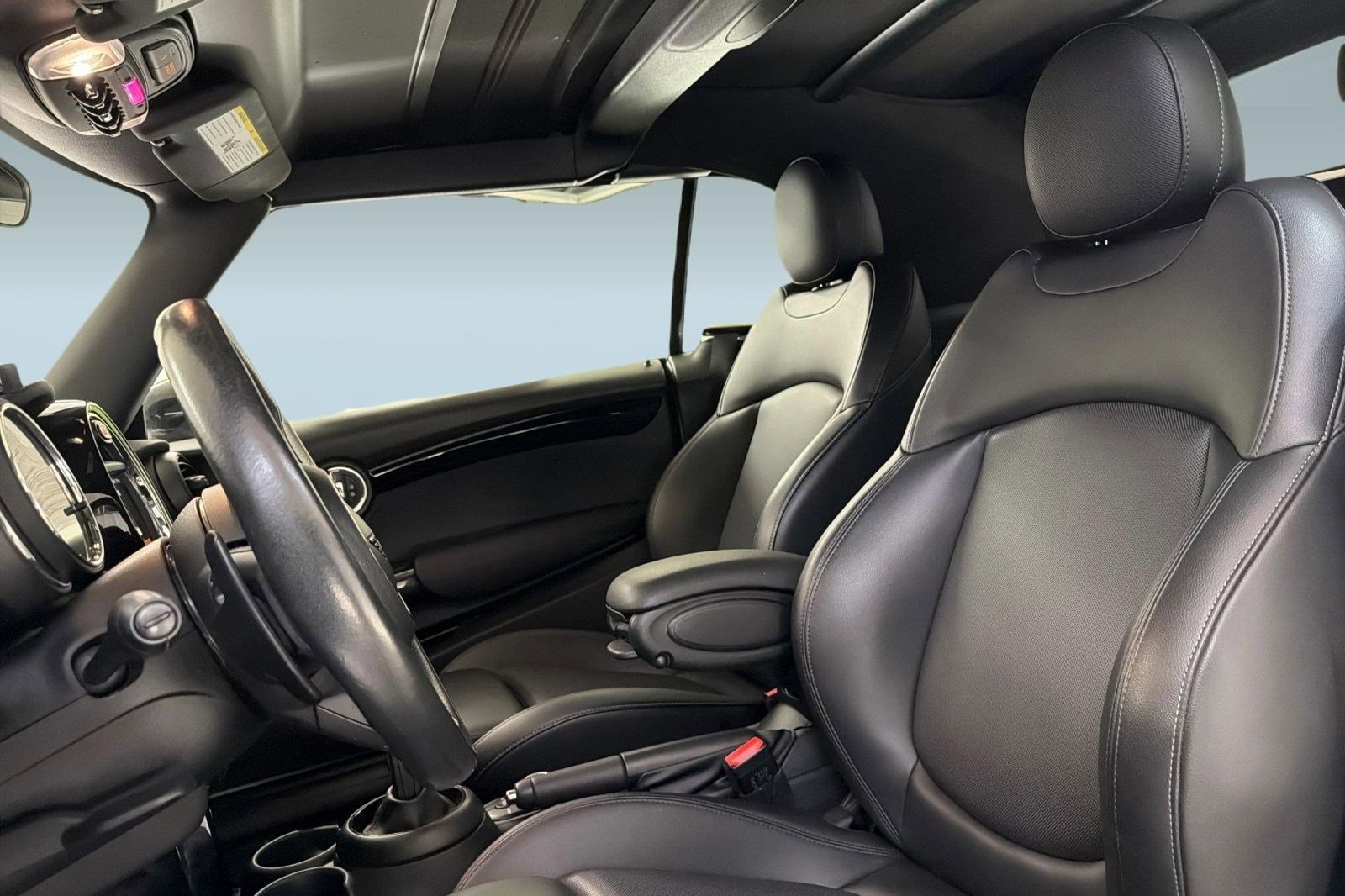 Used 2020 MINI Cooper S image 20