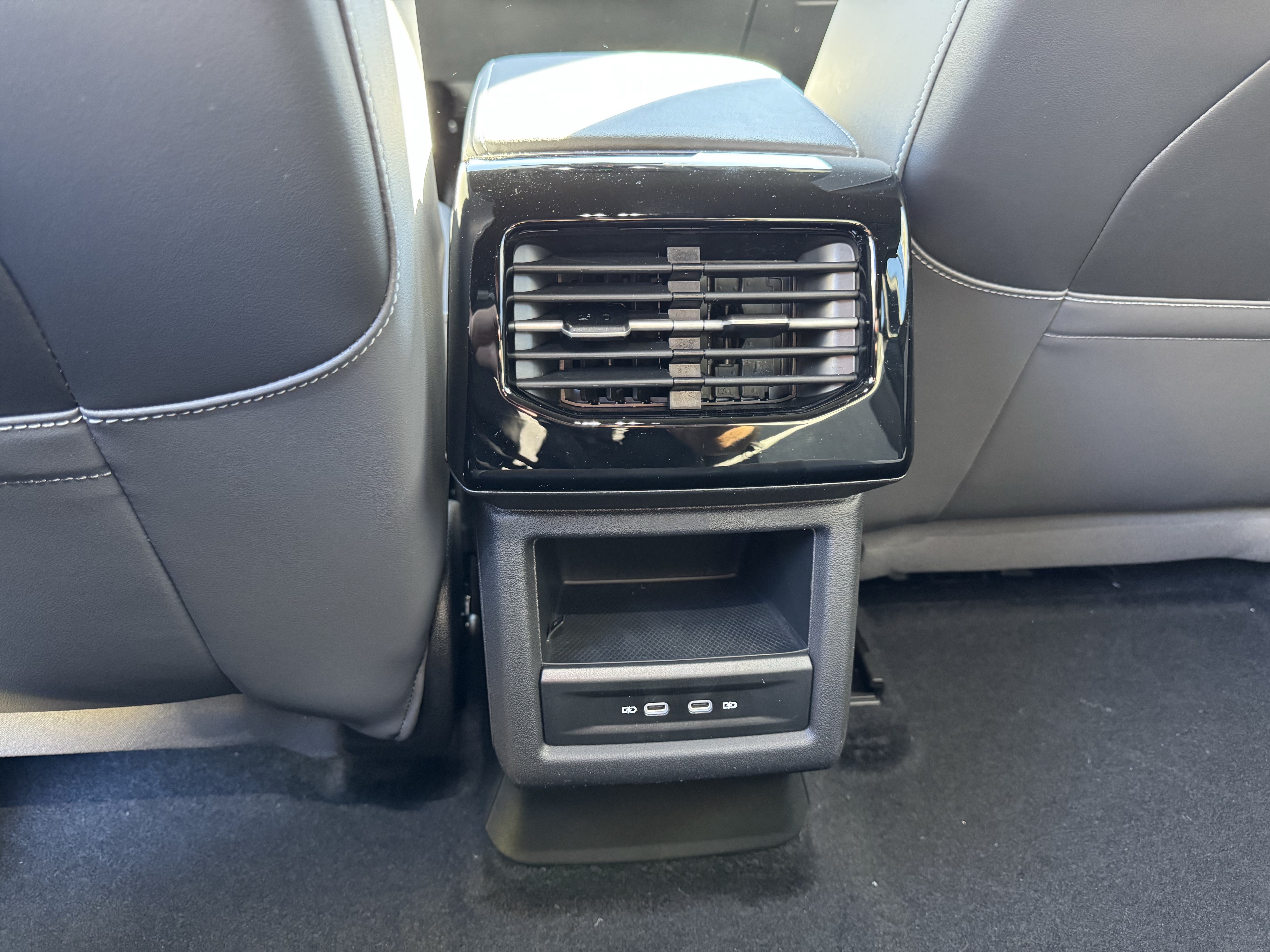 New 2026 Volkswagen ID.4 Pro RWD image 29