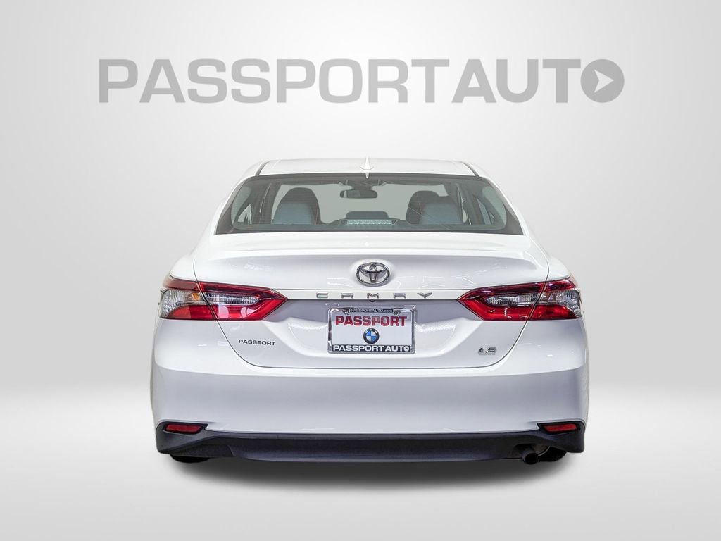 Used 2021 Toyota Camry LE image 6