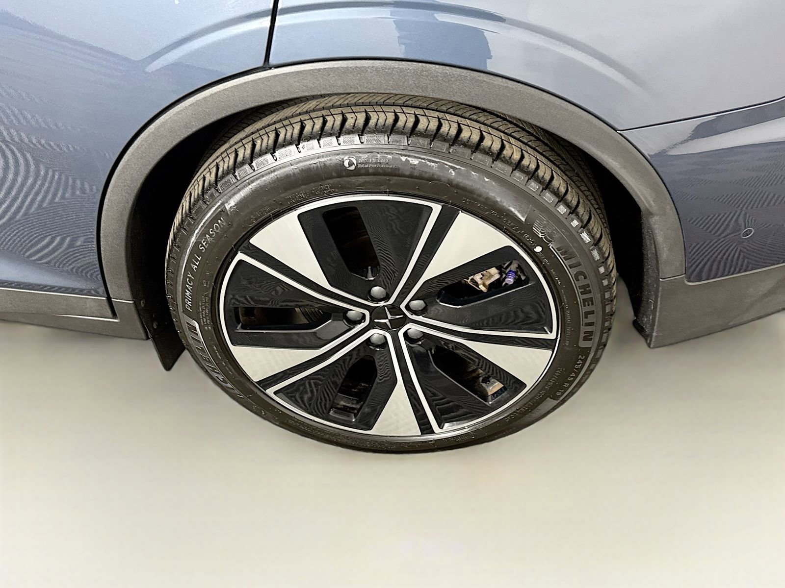 Used 2024 Polestar Polestar 2 image 24