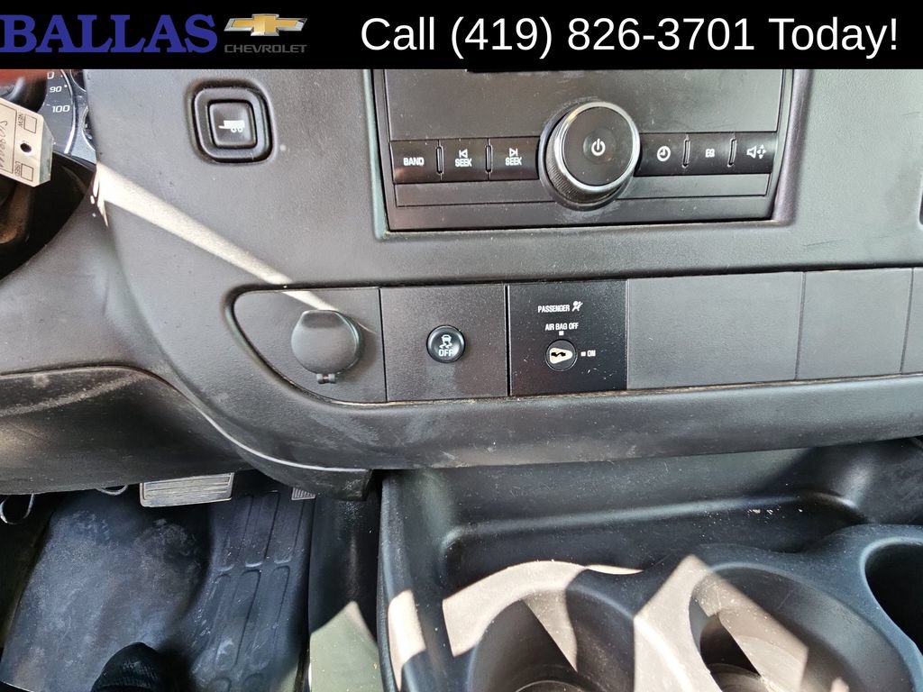 Used 2014 Chevrolet Express 2500 RWD image 14