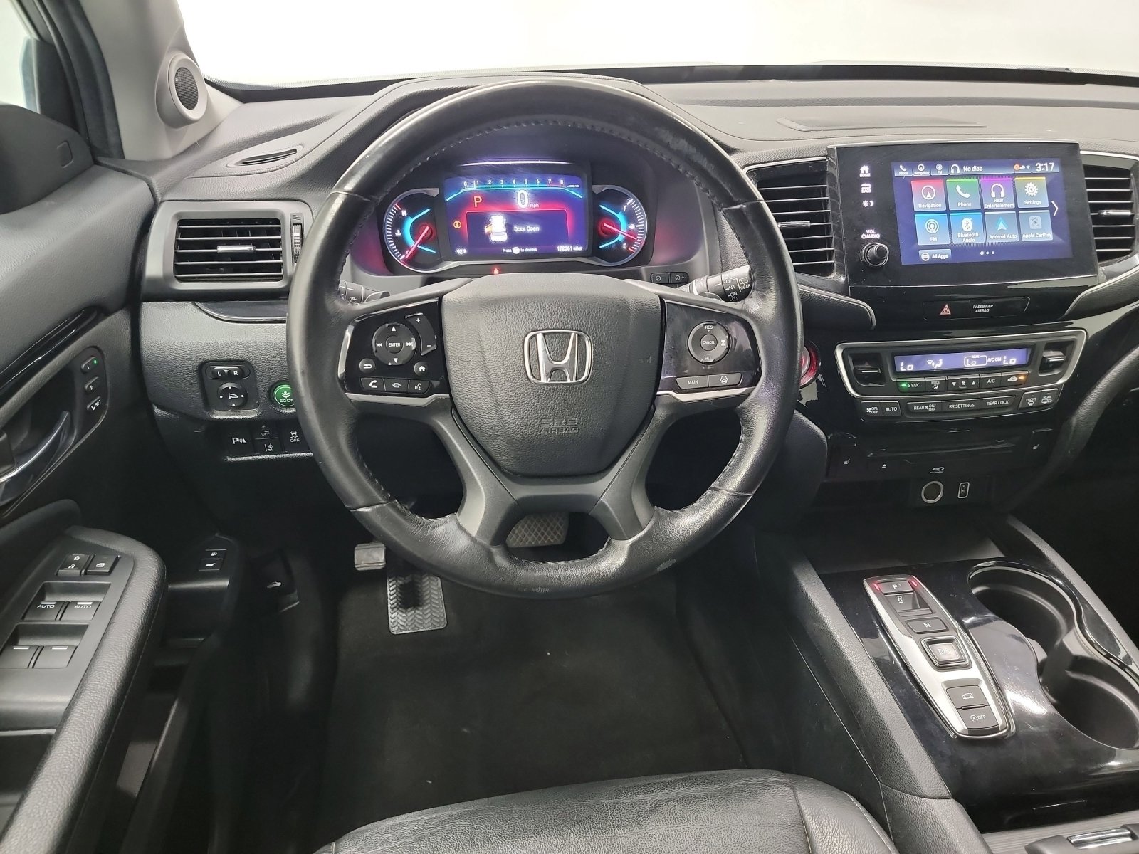 Used 2020 Honda Pilot Touring image 14