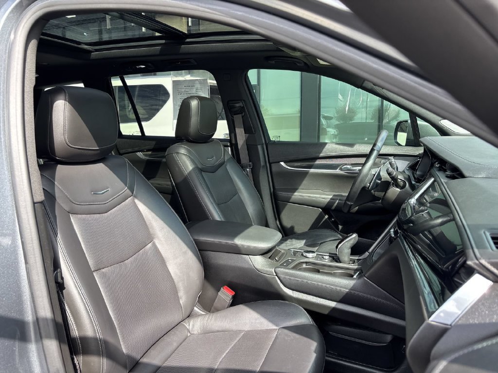 Used 2020 Cadillac XT6 Sport AWD/4WD image 21