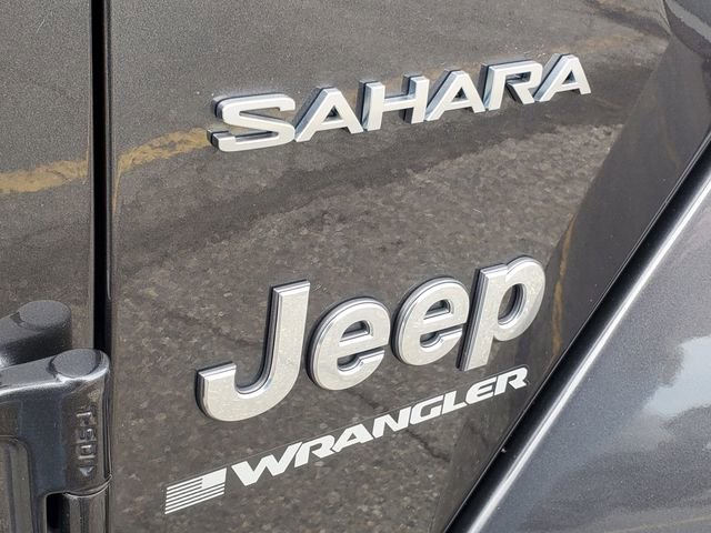 Used 2024 Jeep Wrangler Sahara image 6