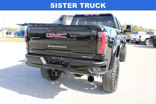 Used 2025 GMC Sierra 2500 AT4 w/ AT4 Premium Plus Package image 13