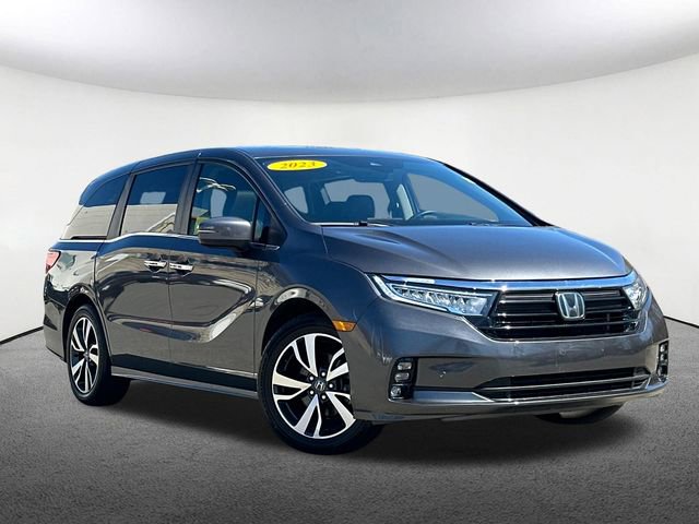 Used 2023 Honda Odyssey Touring image 2