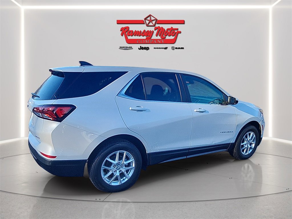 Used 2024 Chevrolet Equinox LT image 5