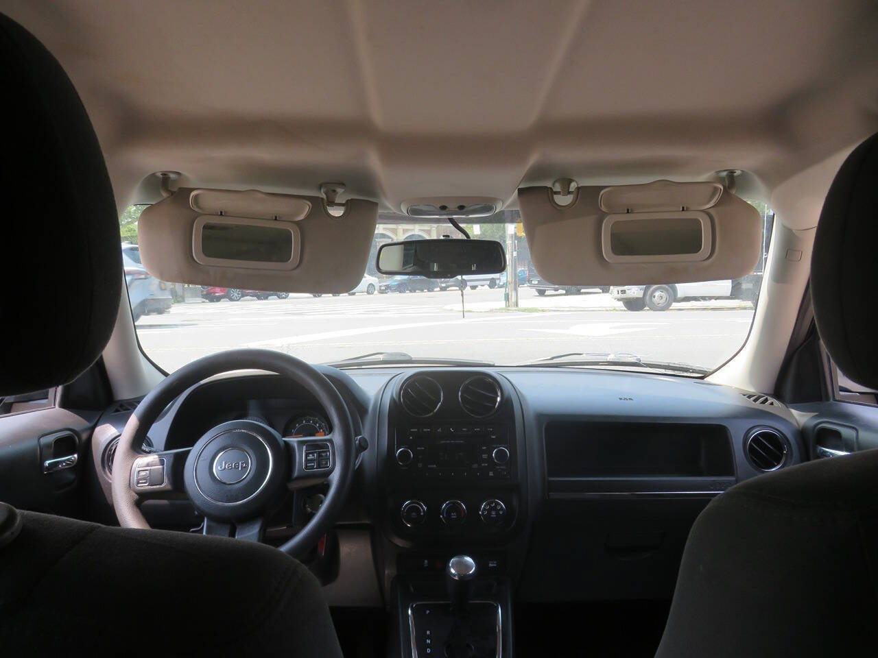 Used 2015 Jeep Patriot Sport FWD image 12