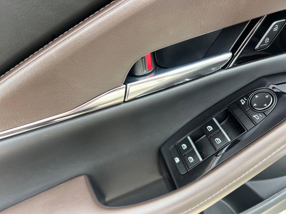 Certified 2025 MAZDA CX-30 AWD 2.5 S w/ Premium Package image 31