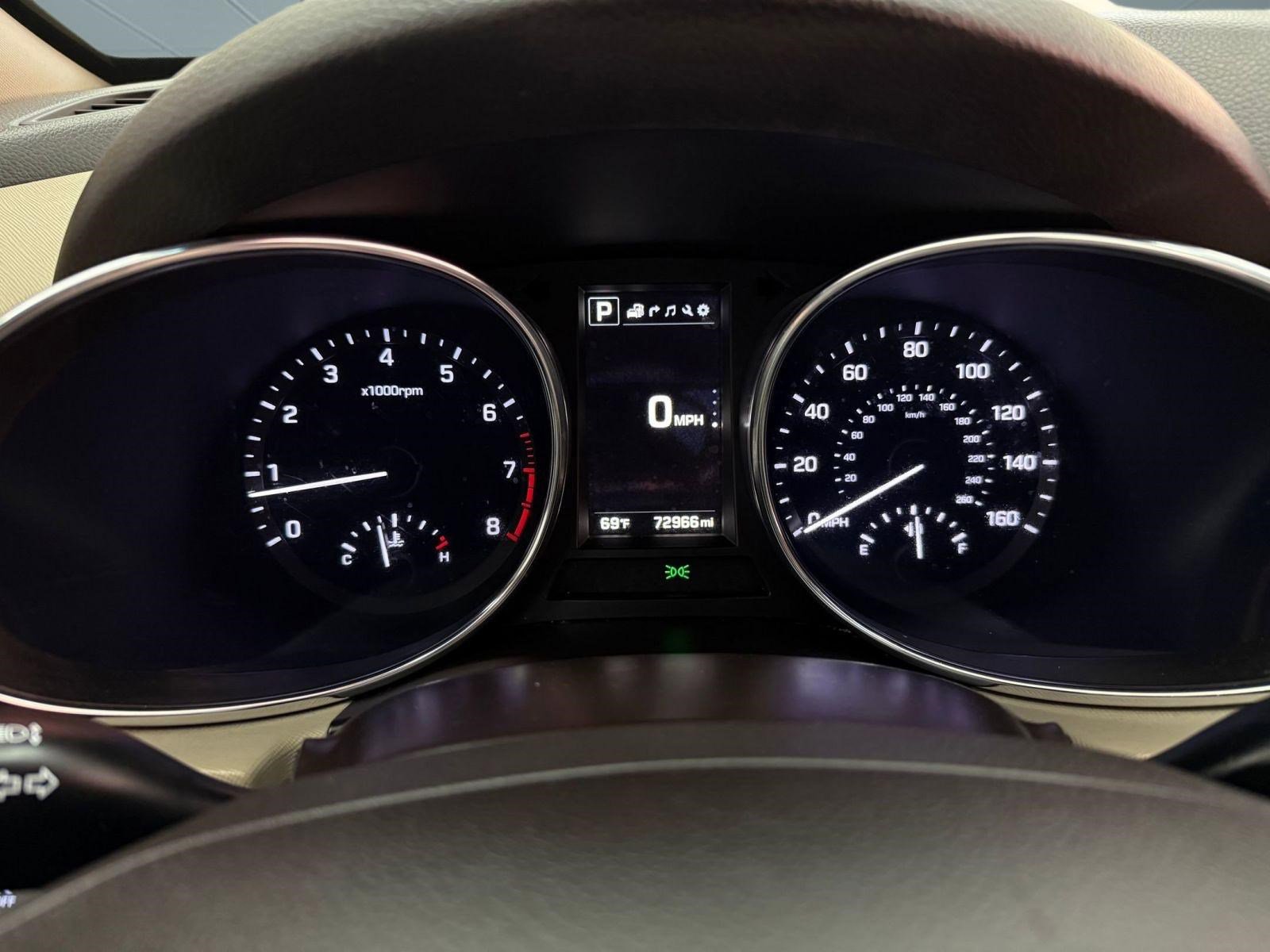 Used 2018 Hyundai Santa Fe Sport image 18