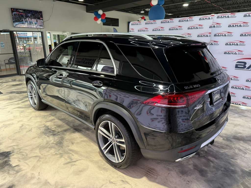Used 2020 Mercedes-Benz GLE 350 4MATIC w/ Premium Package image 11