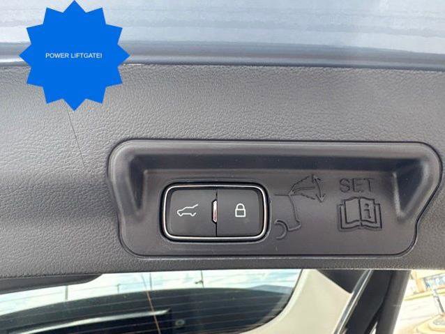 Certified 2025 Ford Explorer Active w/ Active Comfort Package RWD image 31