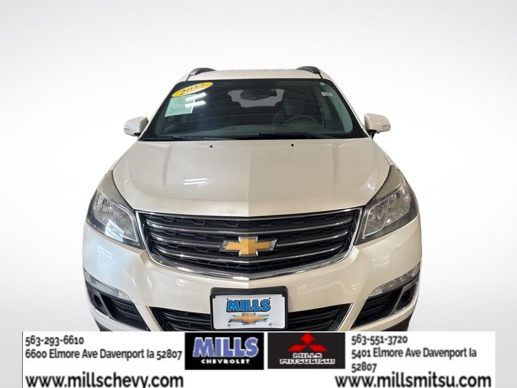 Used 2015 Chevrolet Traverse LT image 2