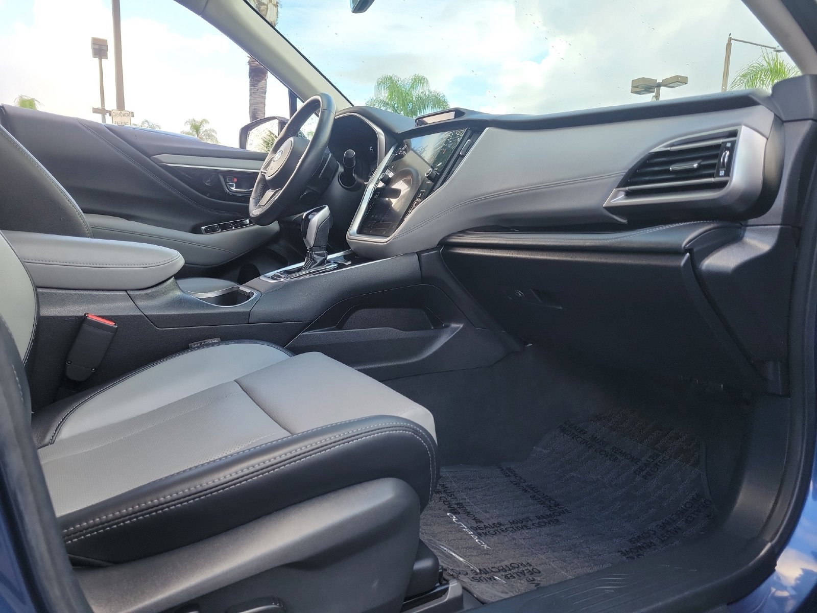 Used 2020 Subaru Outback Limited AWD/4WD image 23