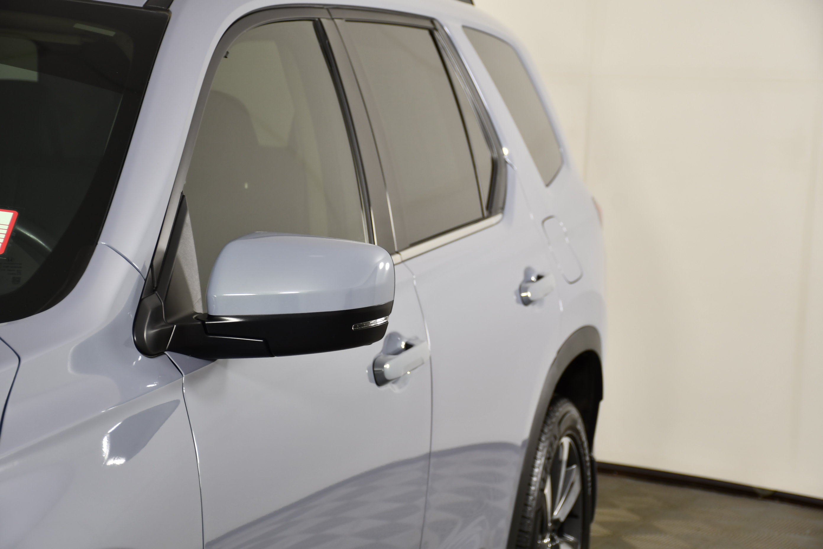 Certified 2025 Honda Pilot Touring image 13