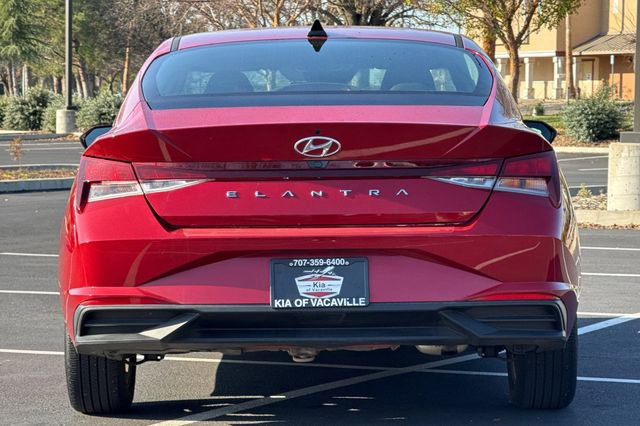 Used 2022 Hyundai Elantra SEL image 7