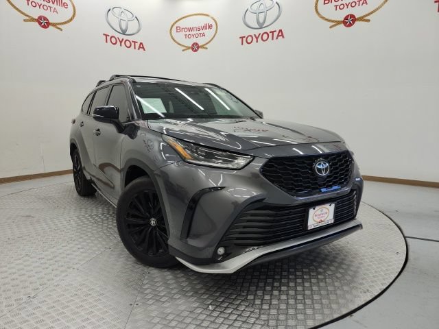 Used 2023 Toyota Highlander XSE