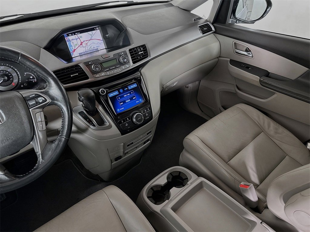 Used 2014 Honda Odyssey Touring image 25