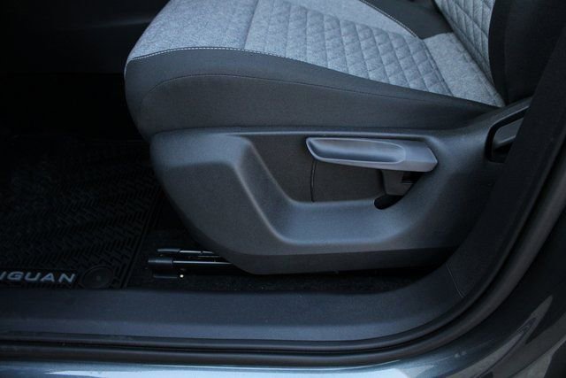 New 2025 Volkswagen Tiguan S AWD/4WD image 7