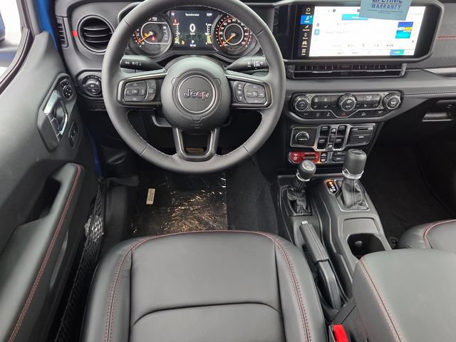 New 2026 Jeep Gladiator Rubicon w/ Whitecap Package AWD/4WD image 13