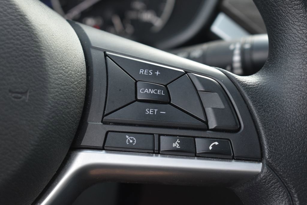 Used 2025 Nissan Altima 2.5 SV image 17