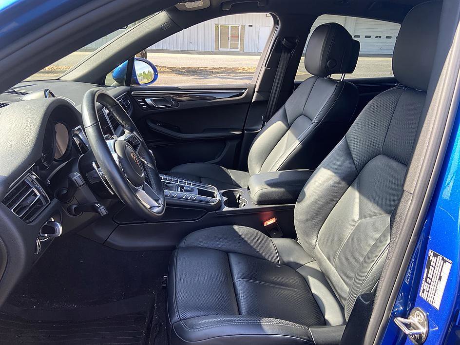 Used 2020 Porsche Macan image 11