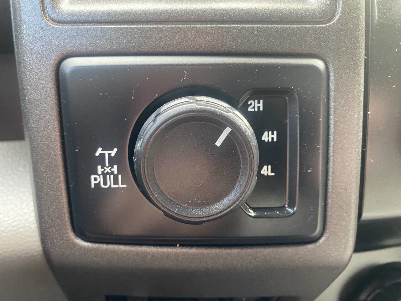 Used 2022 Ford F250 XL w/ Power Equipment Group image 34