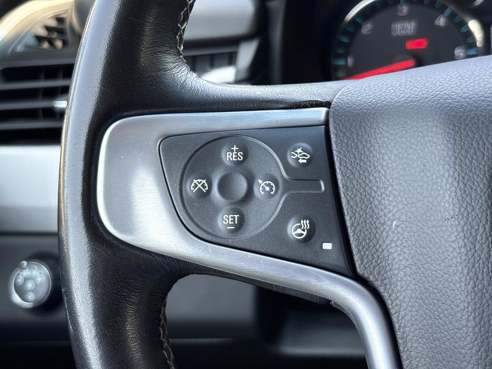 Used 2019 GMC Yukon SLT AWD/4WD image 19