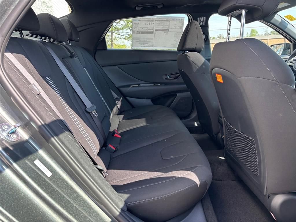 New 2026 Hyundai Elantra SEL Sport image 12