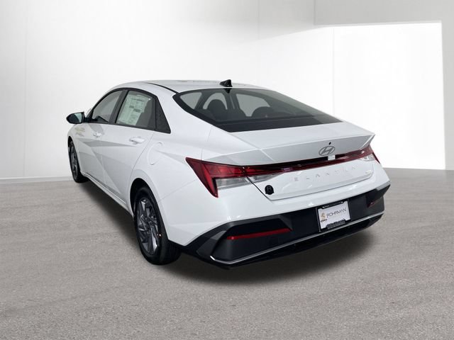 New 2026 Hyundai Elantra Hybrid FWD image 35