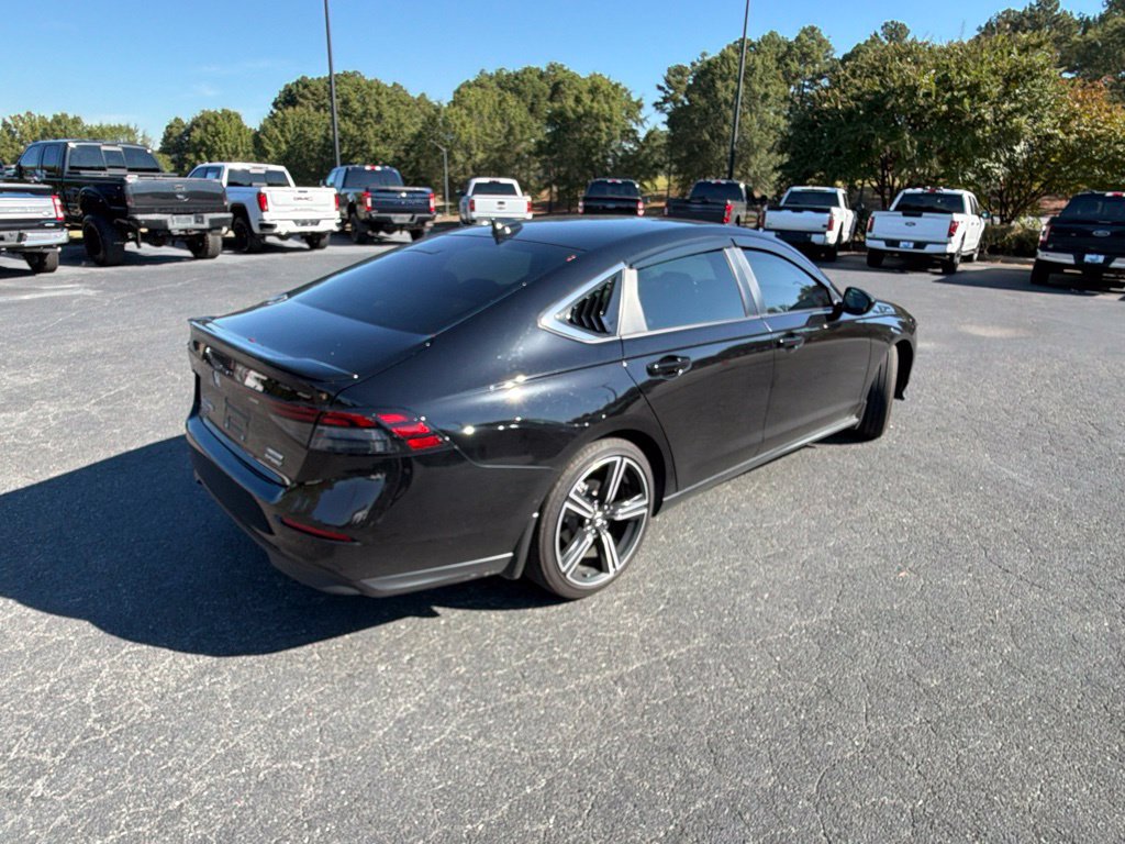 Used 2025 Honda Accord Sport image 17