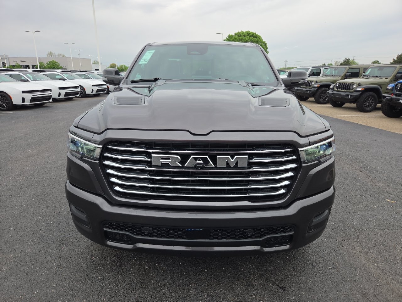 New 2026 RAM 1500 Laramie AWD/4WD image 2