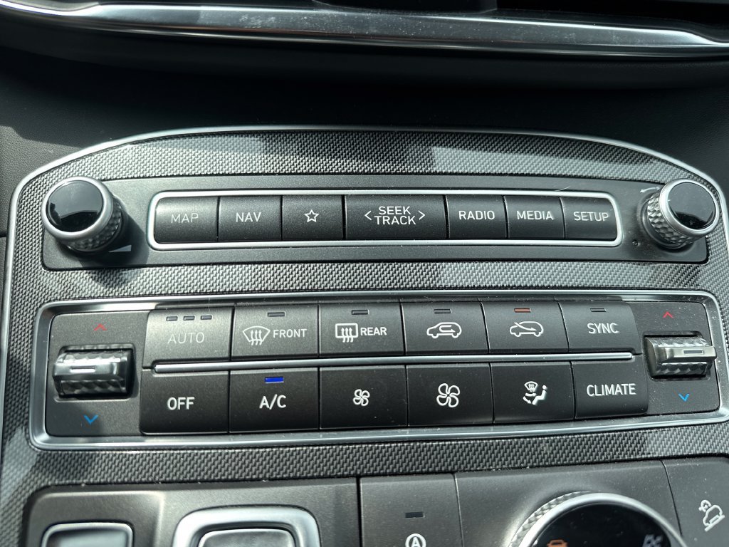 Used 2023 Hyundai Santa Fe SEL w/ Premium Package AWD/4WD image 50