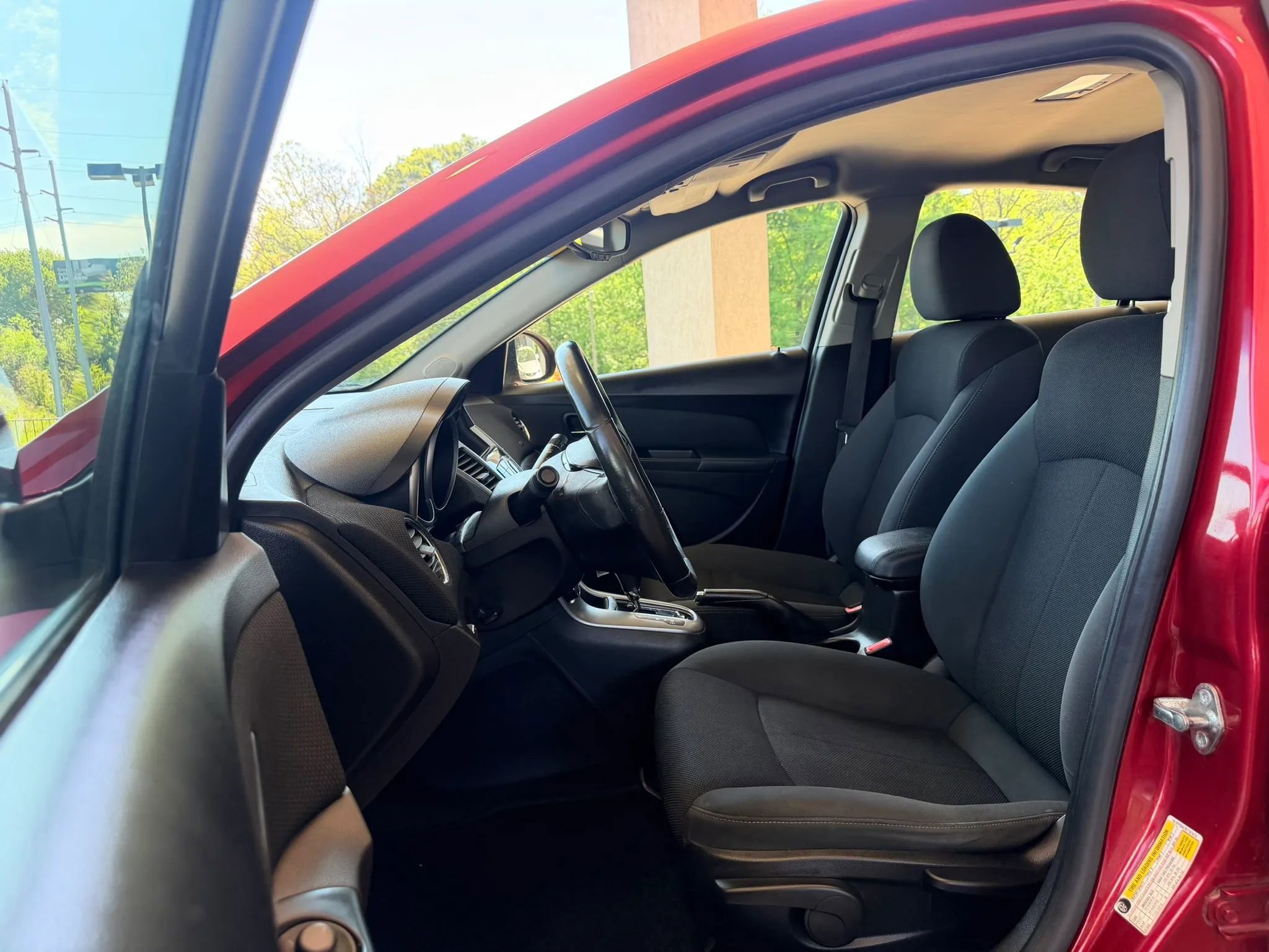 Used 2011 Chevrolet Cruze LT FWD image 8