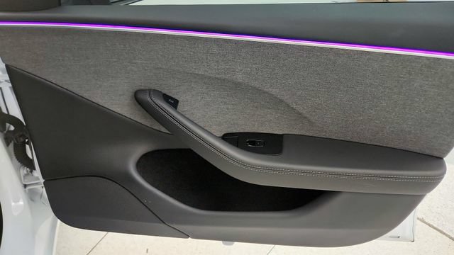 Used 2025 Tesla Model 3 RWD image 35