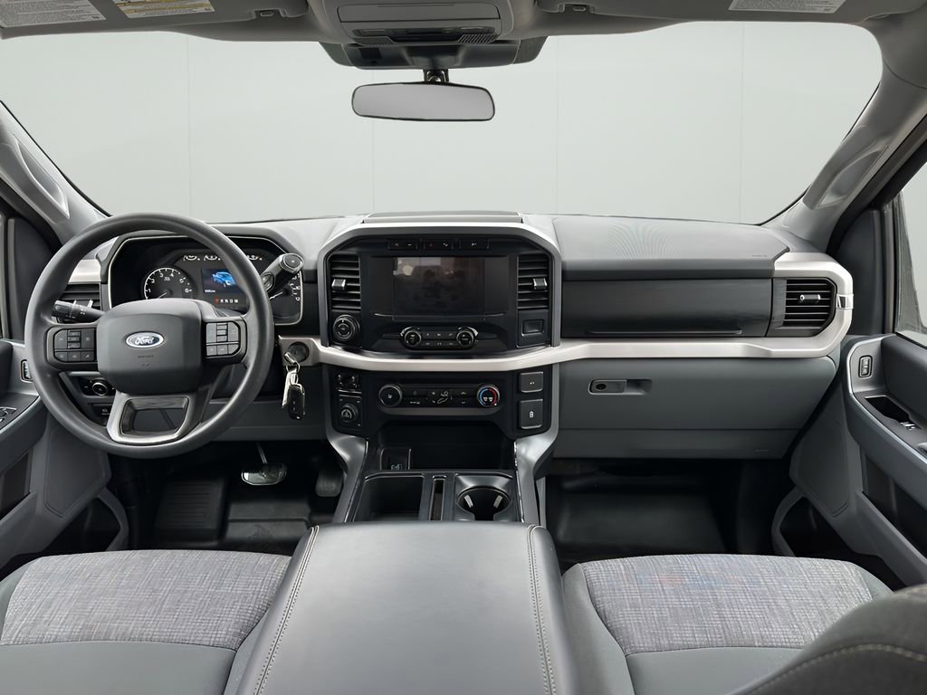 Used 2023 Ford F150 XLT w/ XTR Package image 12