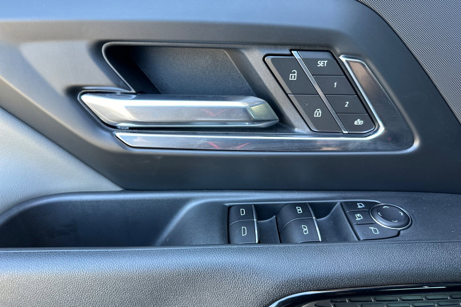 New 2026 Chevrolet Silverado EV Trail Boss image 10