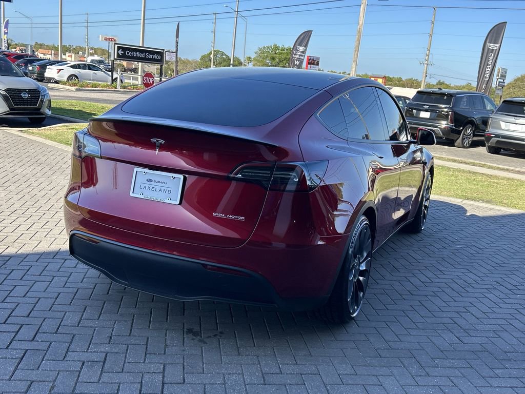 Used 2024 Tesla Model Y Performance image 6