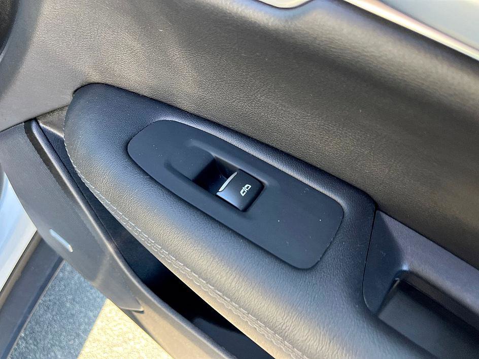 Certified 2025 Cadillac XT5 Premium Luxury image 35