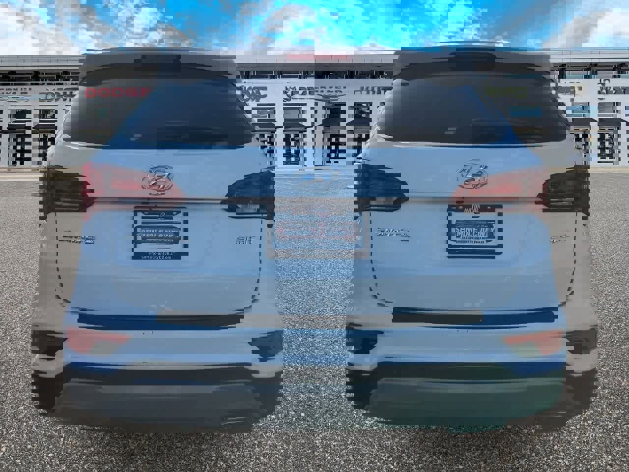 Used 2017 Hyundai Santa Fe Sport w/ 2.4L Tech Package 04 image 7