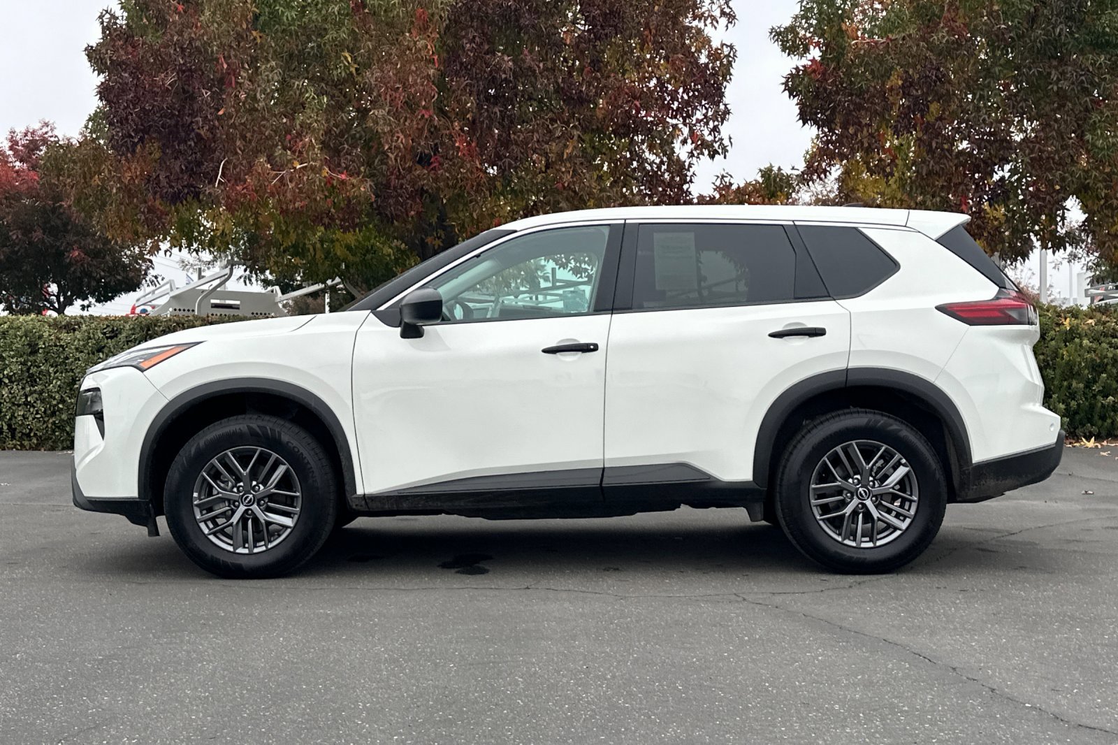 Certified 2024 Nissan Rogue S image 7